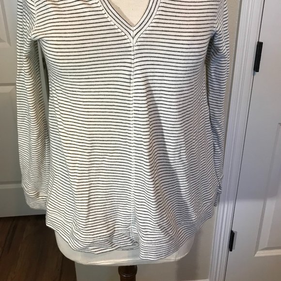 Rag Poets Hoodie - Picture 2 of 4